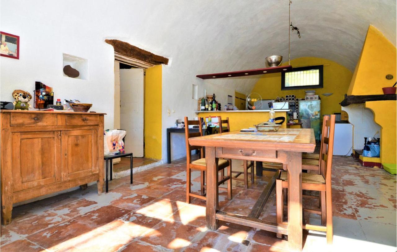 Stunning Home In St-Hippolyte-Du-Fort With Wifi 생-이폴리트-뒤-포르 외부 사진